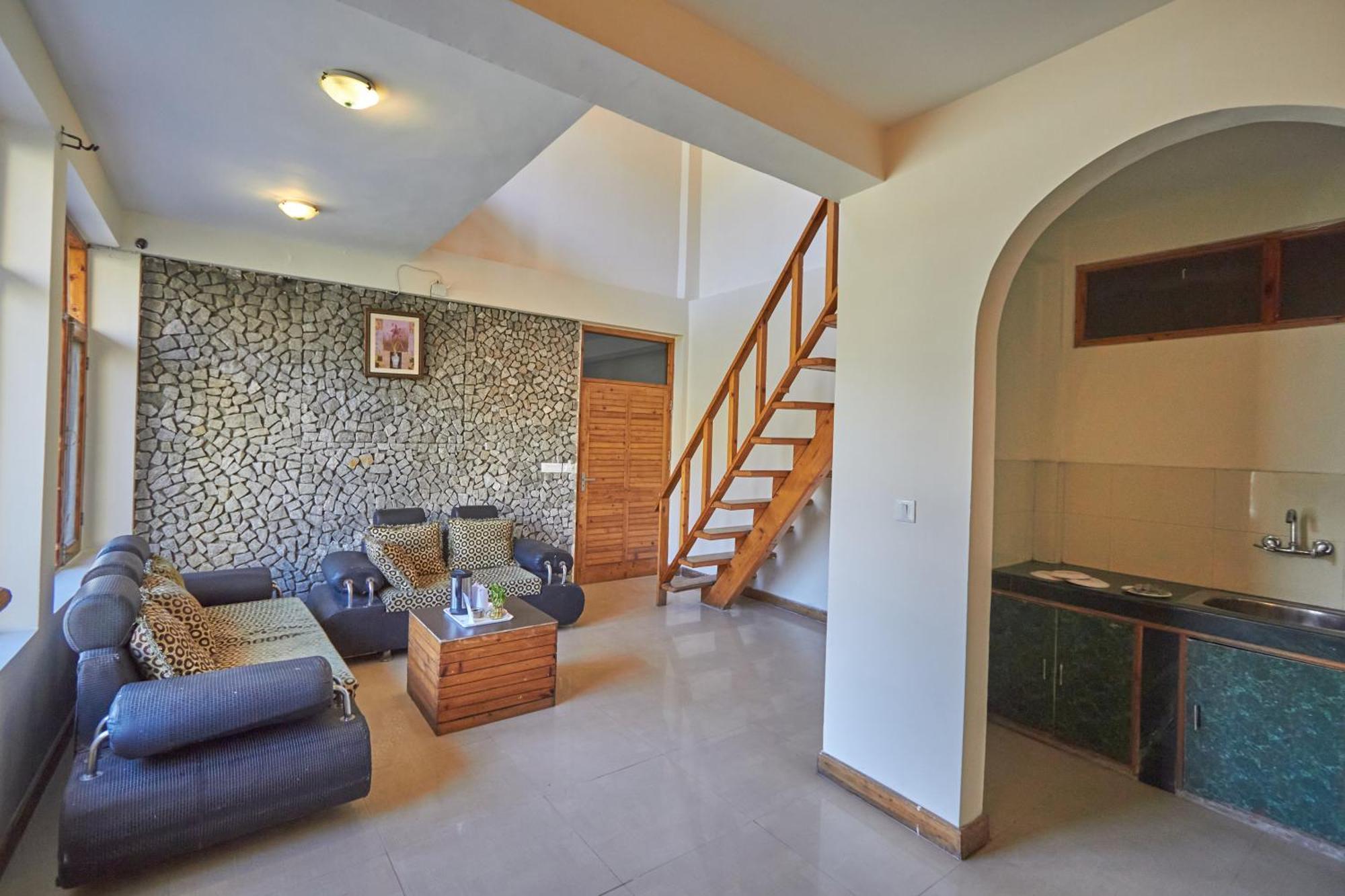 The Bliss Luxury And * Manali (Himachal Pradesh)